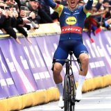 Déjà vainqueur de Gand-Wevelgem, cette année (en image), Mads Pedersen a remporté la 1re étape du Critérium du Dauphiné. KEYSTONE/AP/GEERT VANDEN WIJNGAERT
